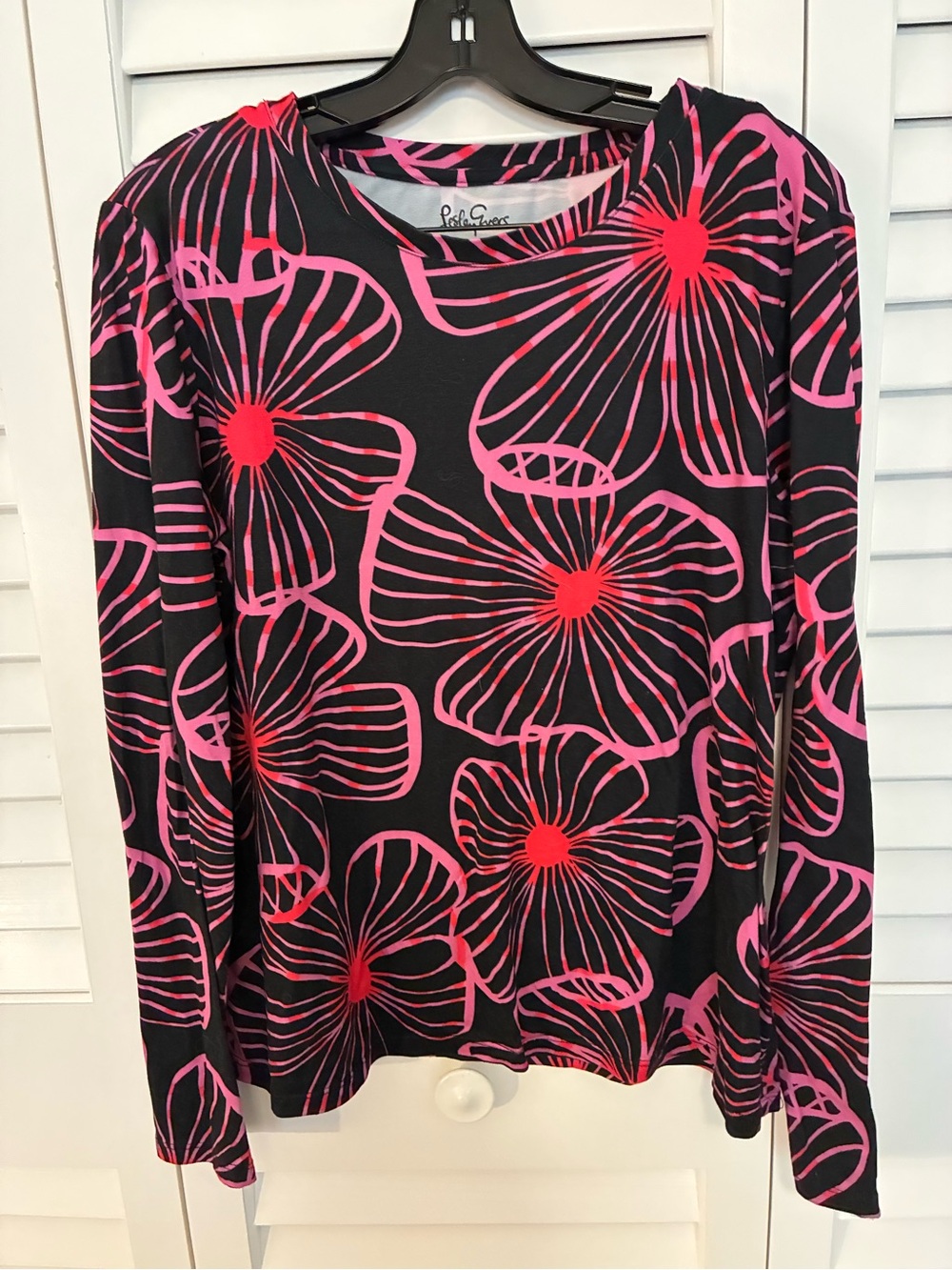 Lesley Evers Black Long-Sleeve Floral Print Top - Pink & Red